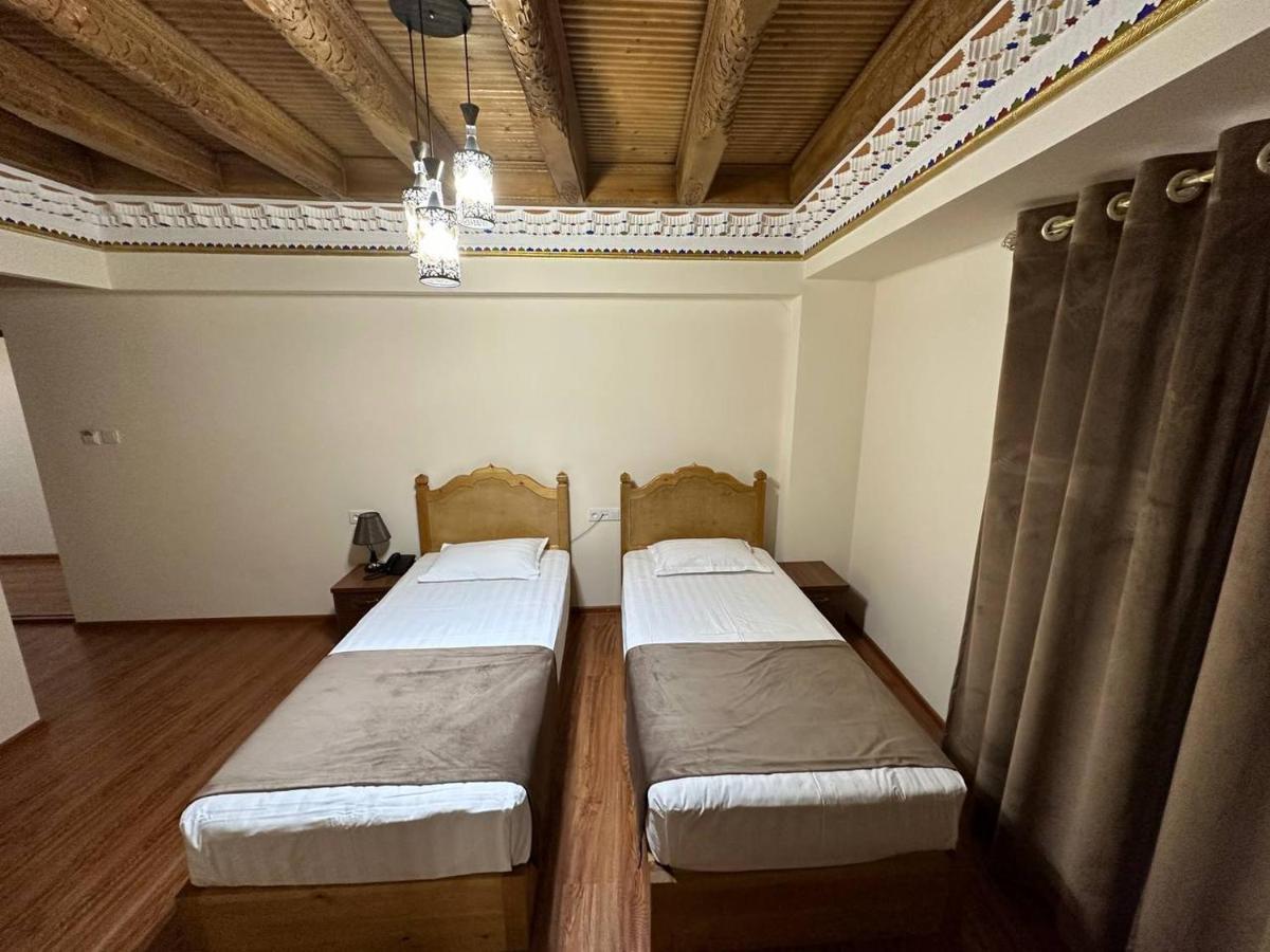 Antique Hotel Imran Buchara Exteriér fotografie